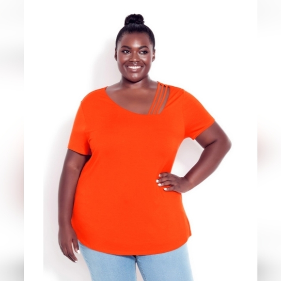 NWT Avenue V-Neck Cut-Out Top in Tangerine - Picture 1 of 8